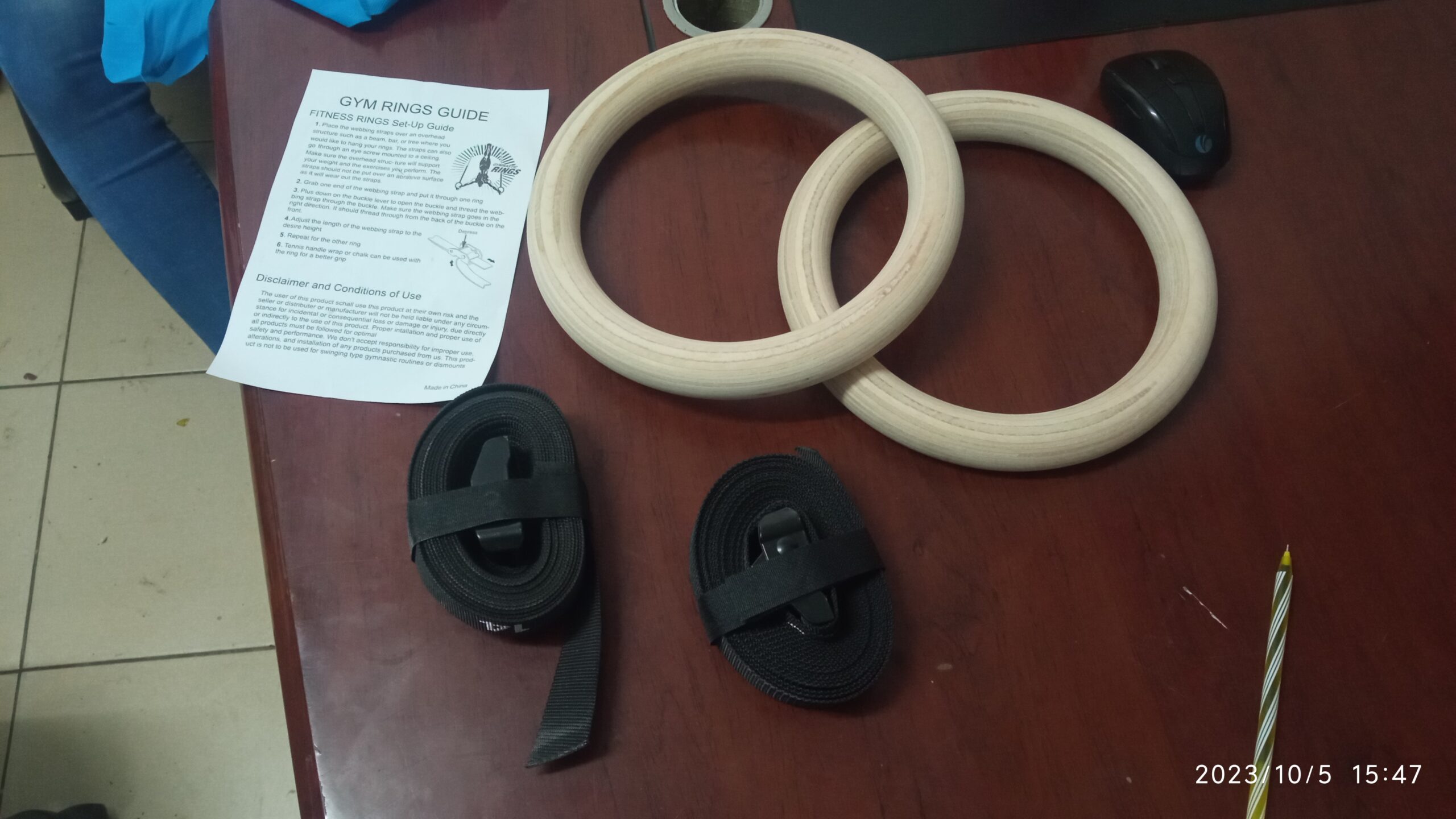 Gymnastics Workout Rings with Adjustable Straps. - Image 3