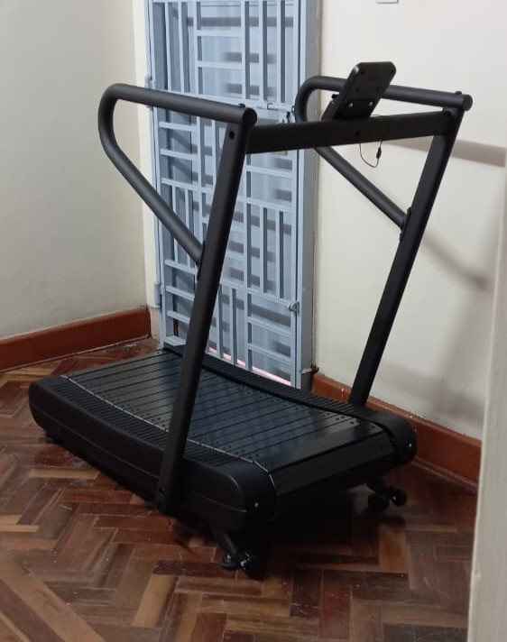 Home Gym Curved Manual Treadmill. - Image 2