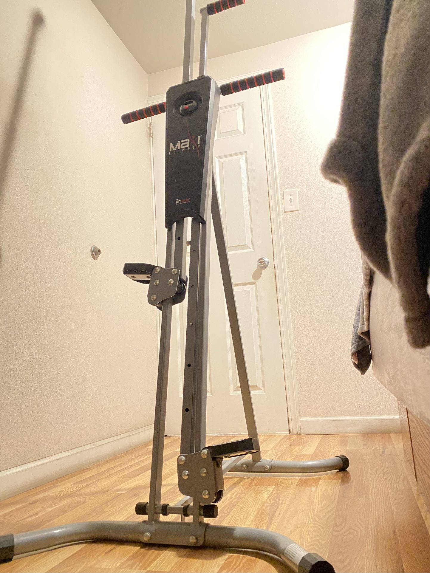 Maxi Climber Machine - Image 3